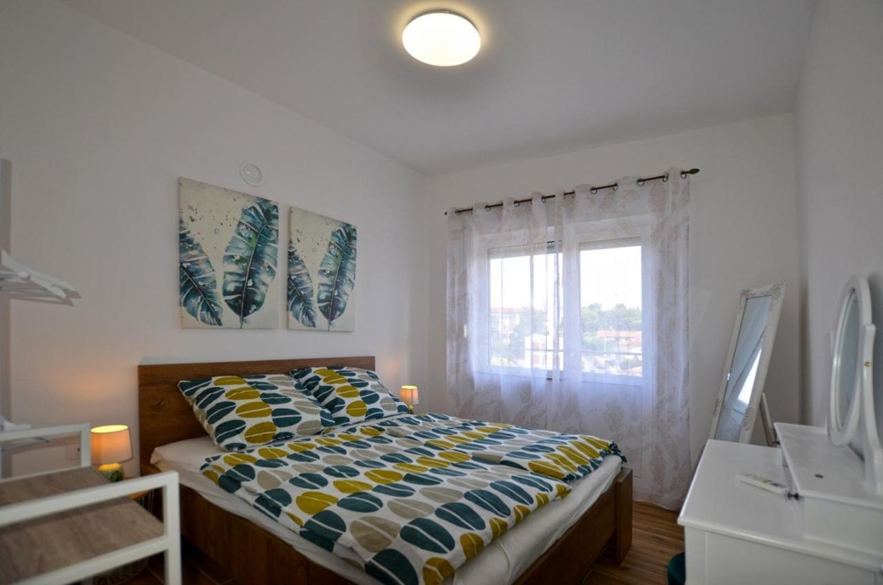 Sarah Apartment Rovinj Exteriör bild
